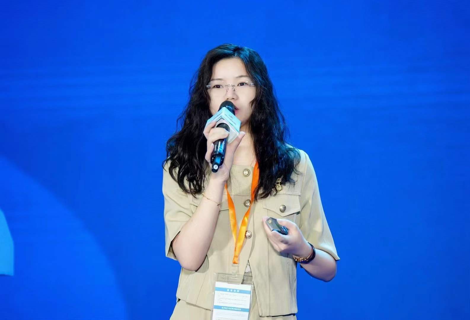 万成云商B2B事业部总经理谭莉