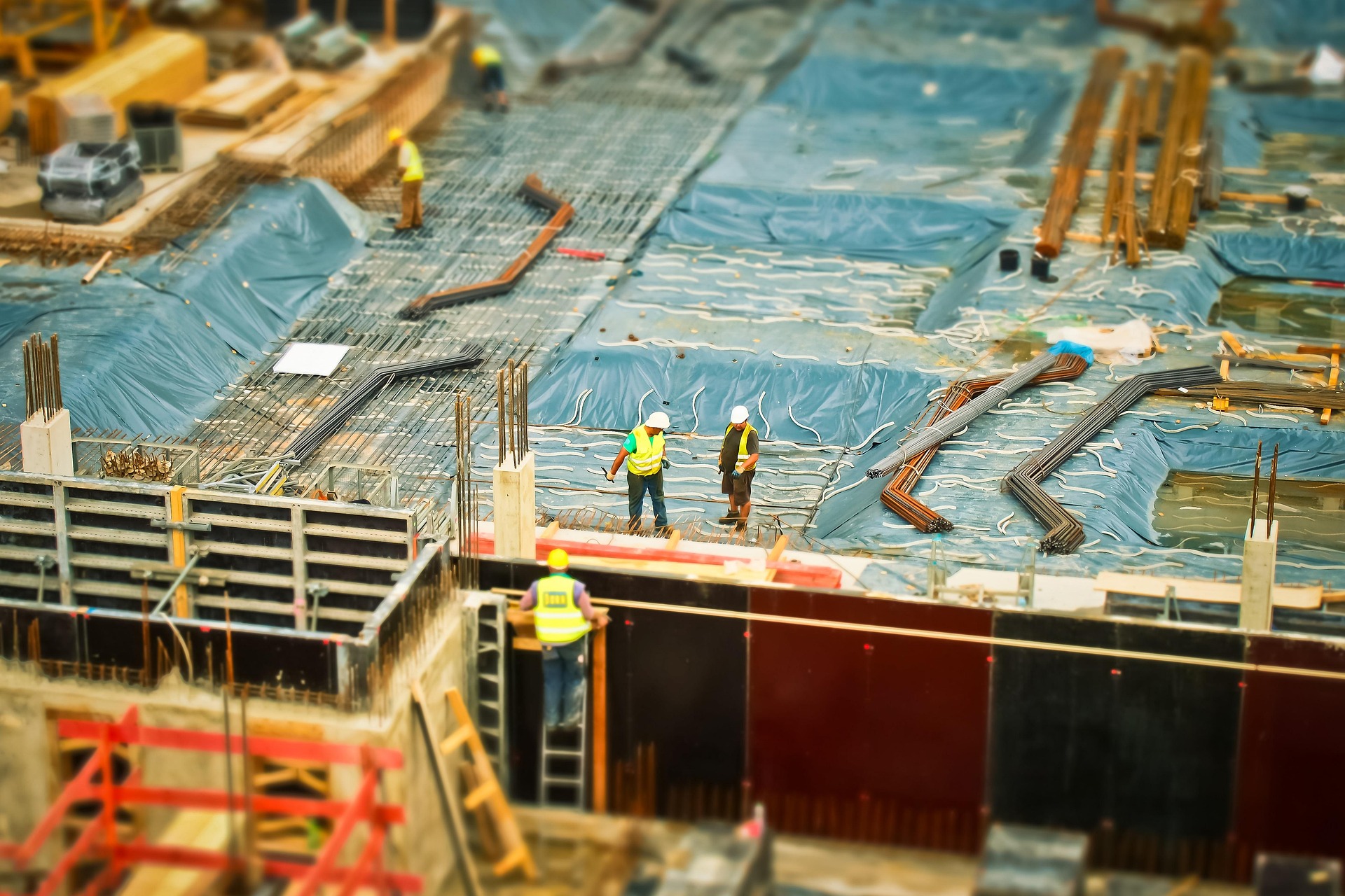 652234-building-1491693_1920.jpg